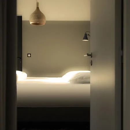 Alojamento de Turismo Selvagem Night Experience - By Zoo Bordeaux Pessac