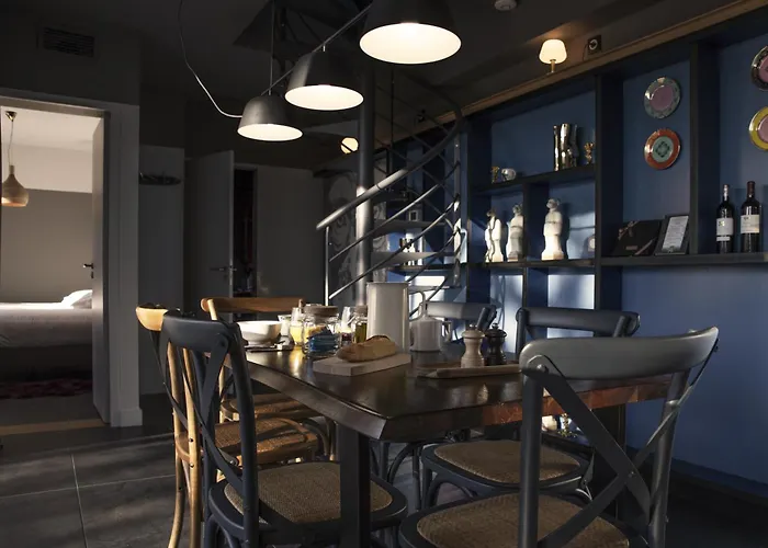 Night Experience - By Zoo Bordeaux Chata Pessac