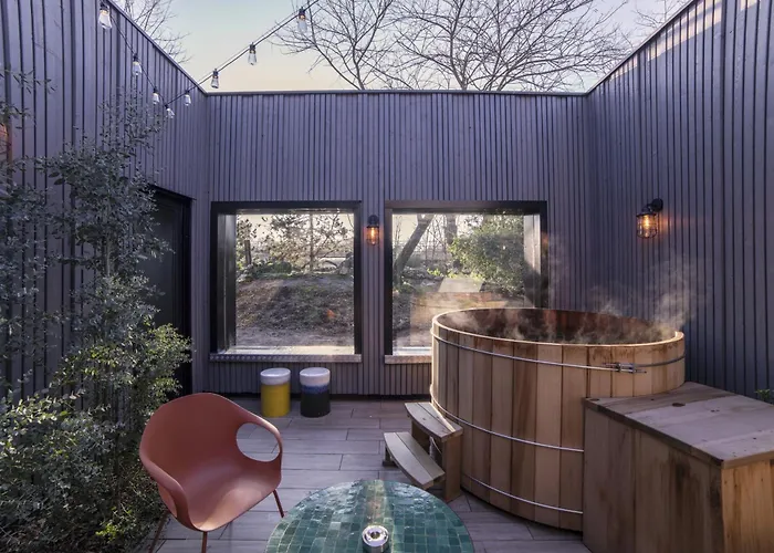 Night Experience - By Zoo Bordeaux *